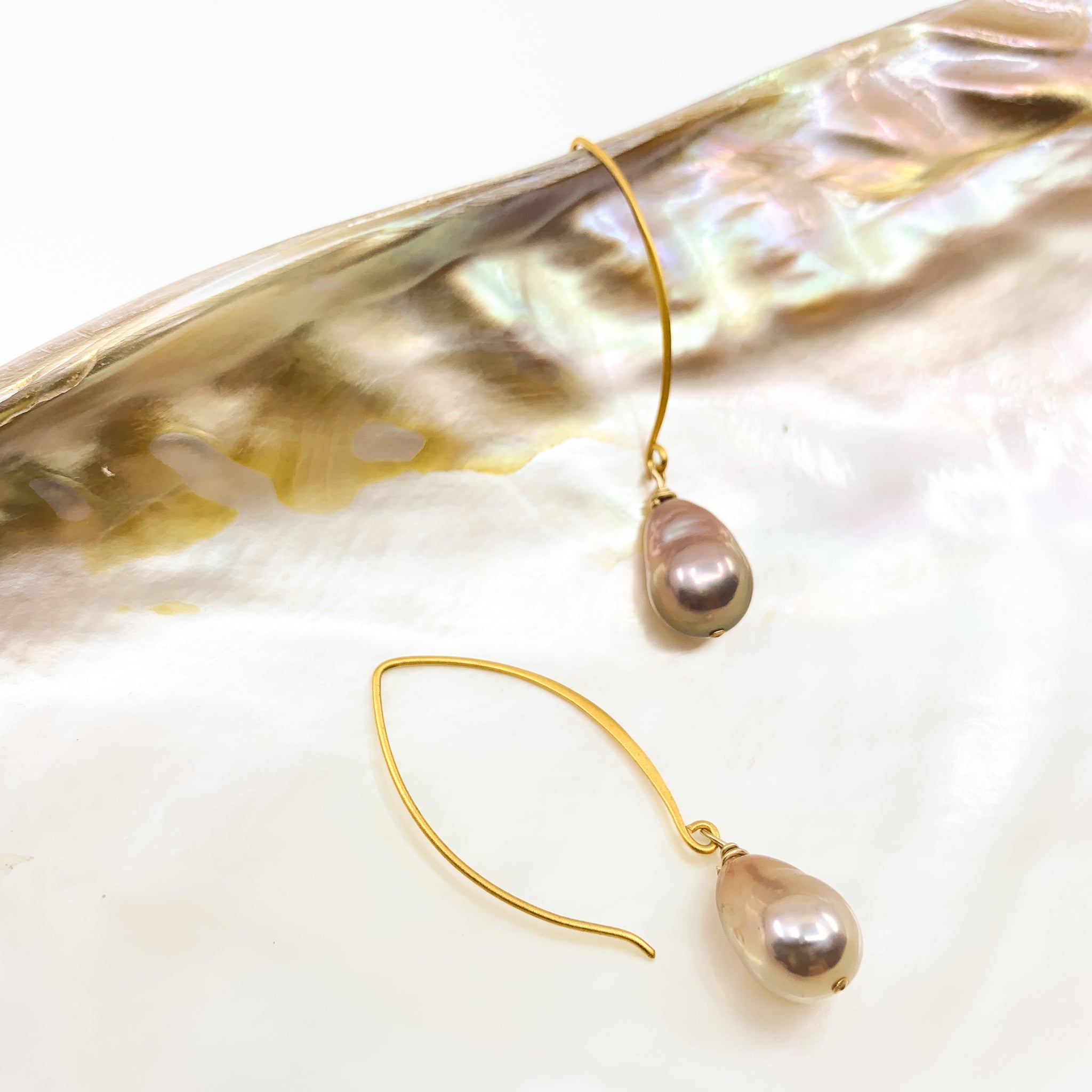 pink baroque Edison pearls gold earrings by eve black jewelry made in Hawaii