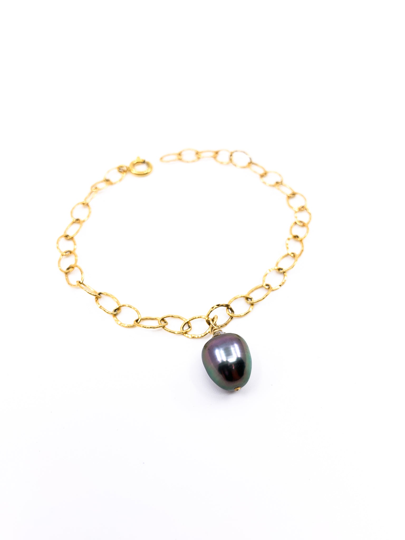Tahitian pearl gold chain charm bracelet by eve black jewelry made in Hawaii